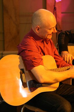 Why I teach worship guitar courses.